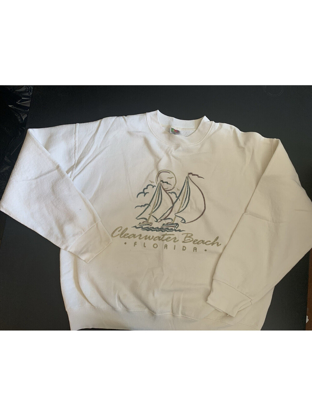 Fruit of the Loom Vintage Sweatshirt Florida Clearwater Beach Creme Large